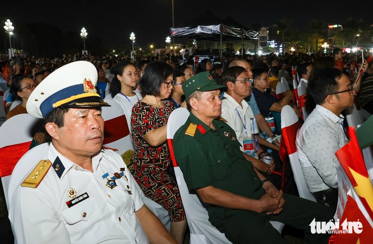 Làng Sen  - Ảnh 4.