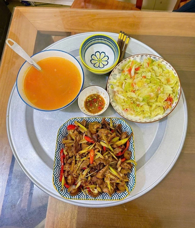 Hôm nay ăn gì không còn là câu hỏi khó, đã có 8 mâm cơm đầy đủ, dễ nấu, tiết kiệm, đầy yêu thương- Ảnh 8.