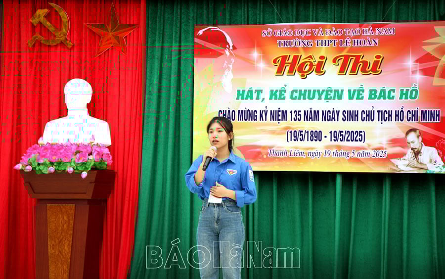 Trường THPT Lê Hoàn thi hát và kể chuyện về Bác Hồ