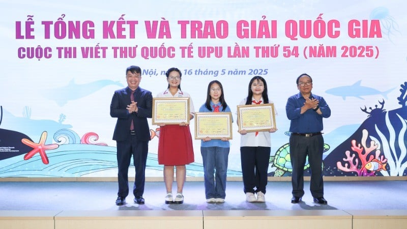 “Trái tim đại dương” rung lên: Trao giải Cuộc thi Viết thư quốc tế UPU 54- Ảnh 1.