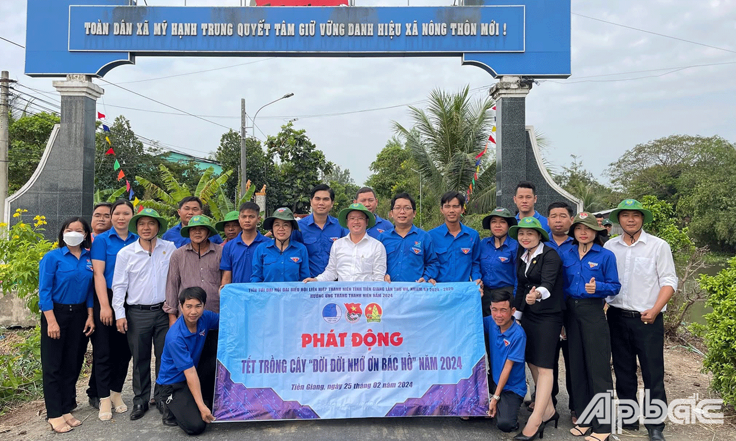 Ra-quân-công-trình-Tết-trồng-cây-đời-đời-nhớ-ơn-Bác