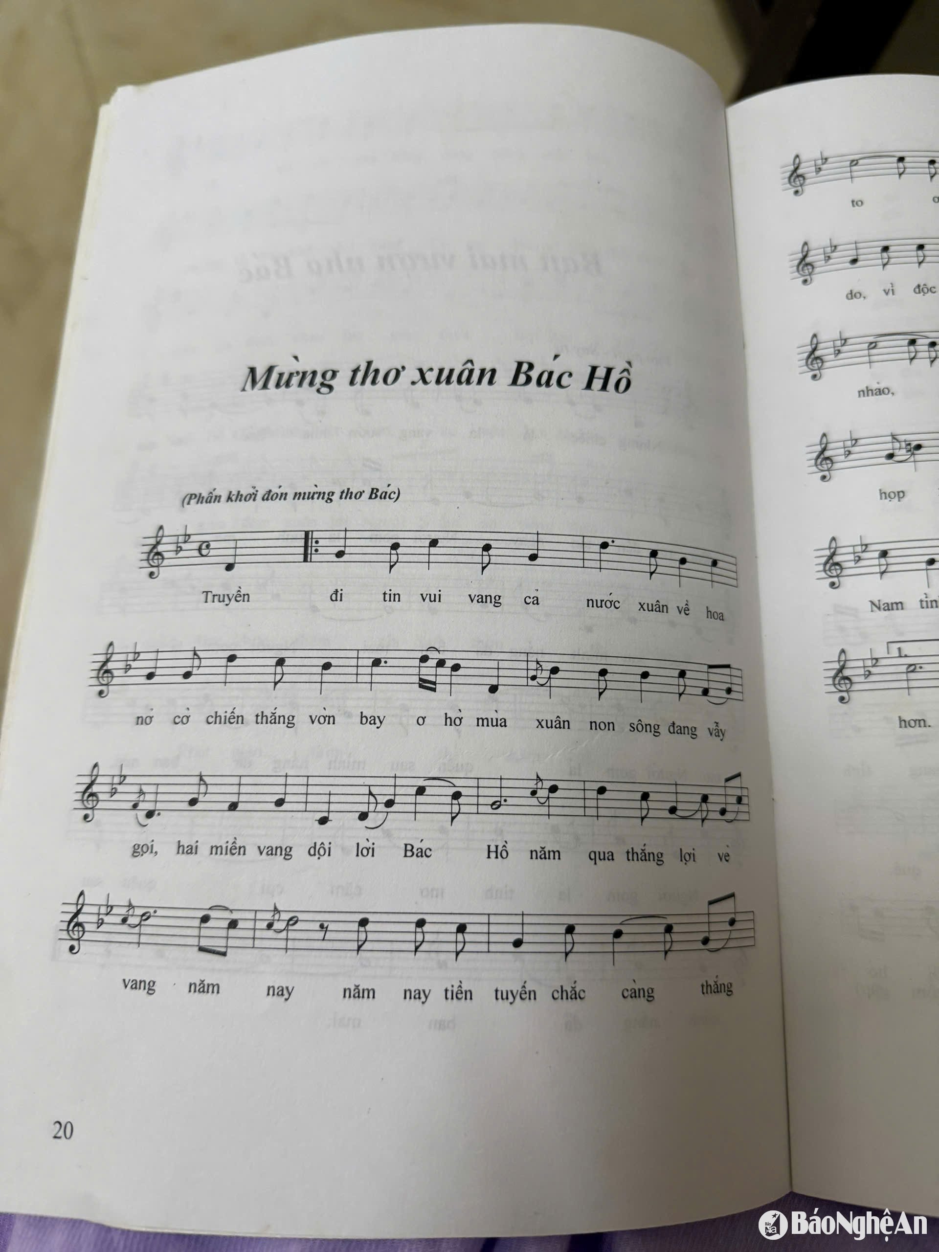 bài hát Mừng thơ Xuân Bác Hồ