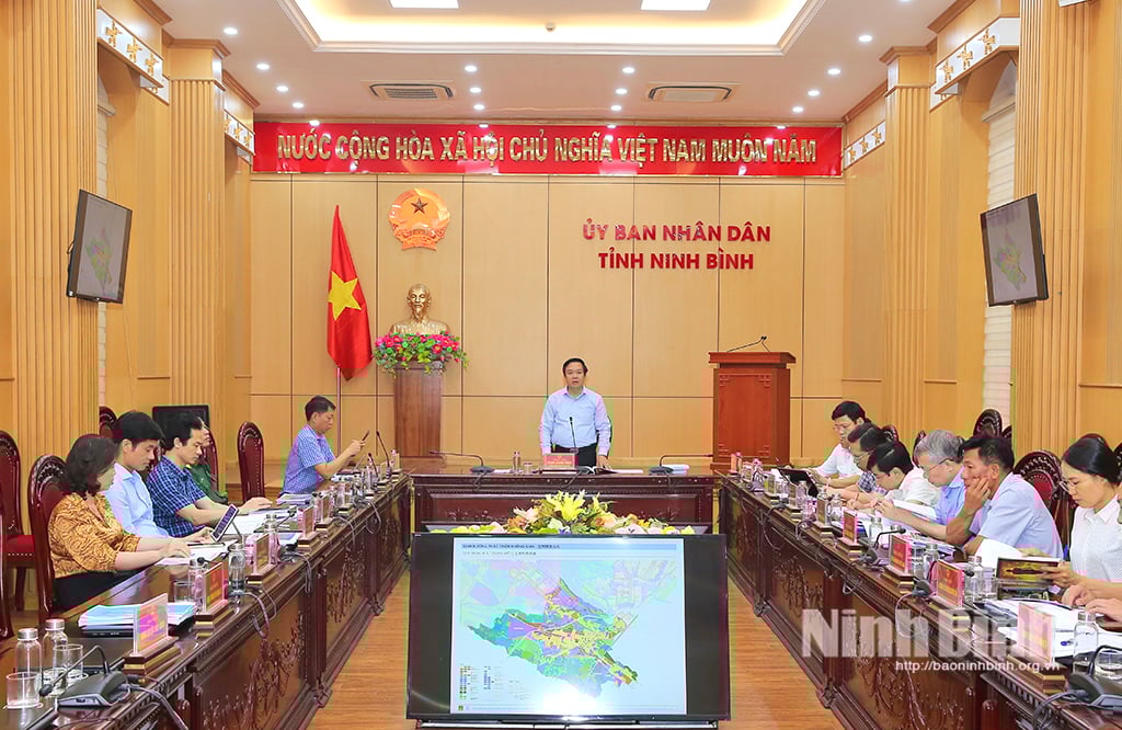 Các đại biểu dự hội nghị.