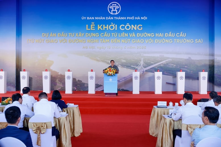 Thủ tướng phát lệnh khởi công cầu Tứ Liên (Hà Nội)- Ảnh 3.