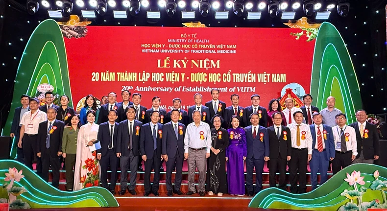 55 năm đồng hành với sự phát triển của ngành y dược cổ truyền Việt Nam ảnh 7