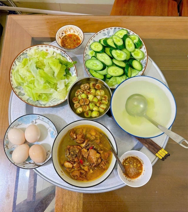 ăn gì hôm nay? Gợi ý 8 mâm cơm gia đình ngon đẳng cấp