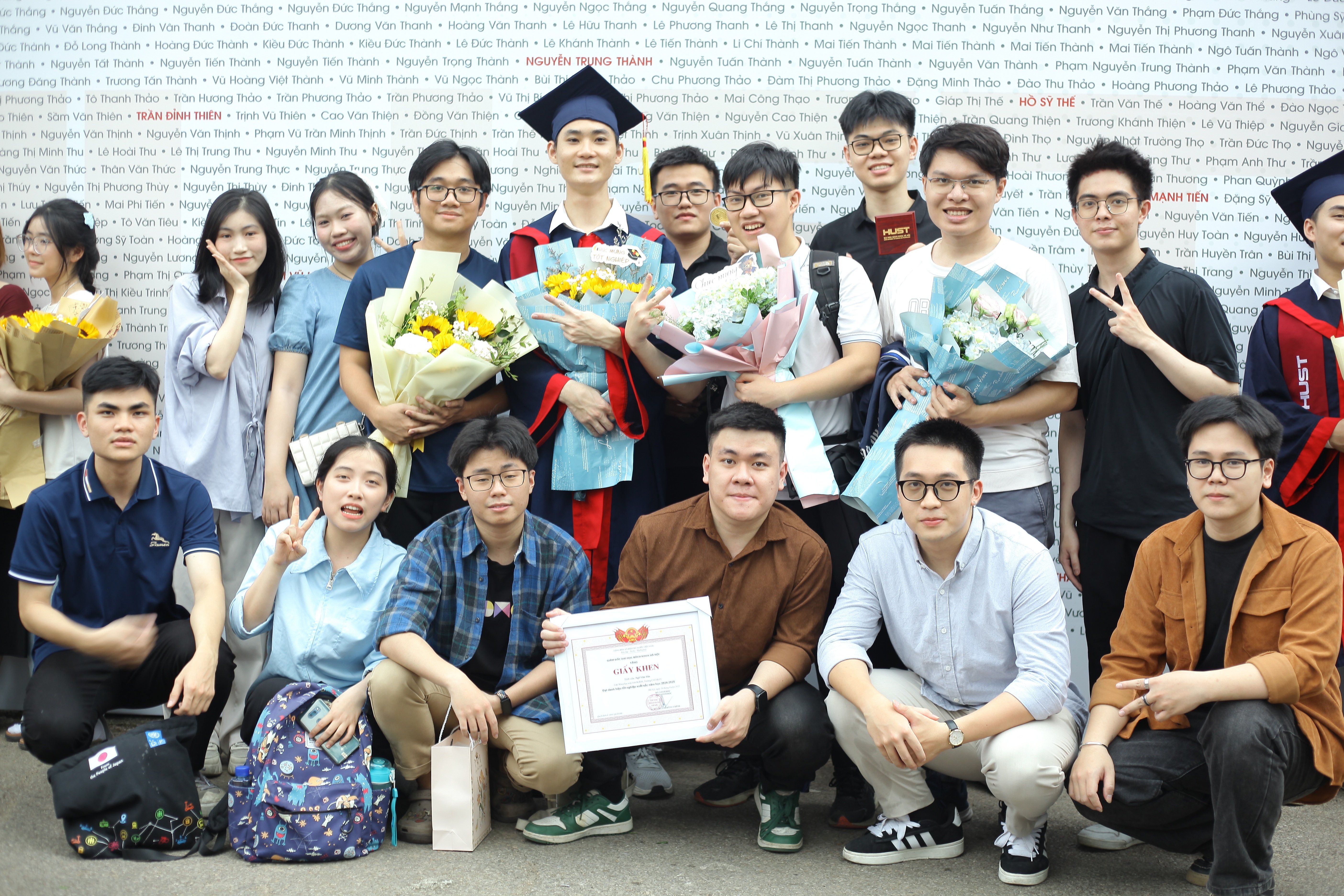 Thay bố mẹ viết giấc mơ đi học, nam sinh tốt nghiệp xuất sắc ĐH Bách khoa - 6