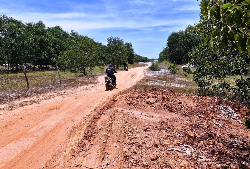 Dự án còn hơn 1,1km chưa hoàn tất GPMB.