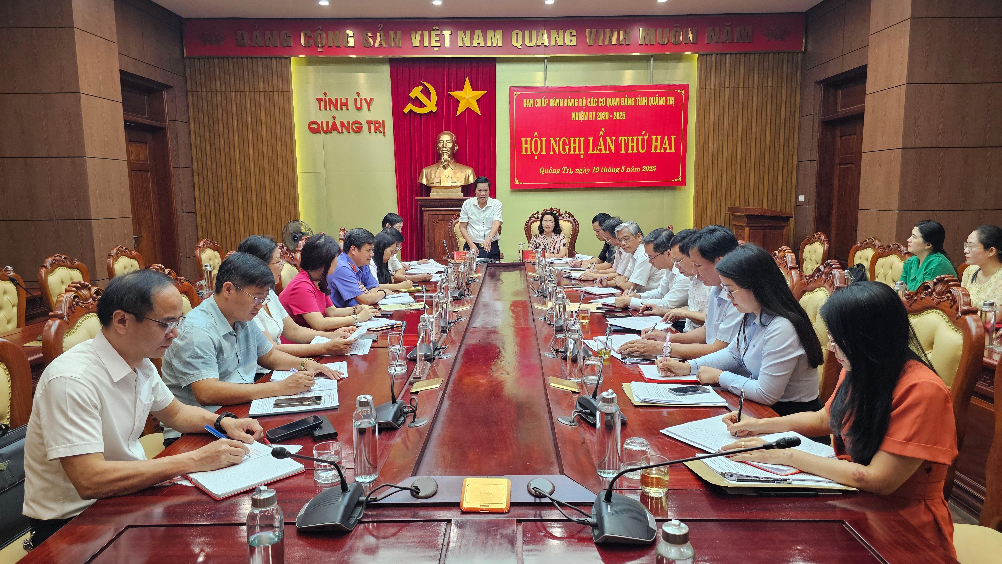 Cho ý kiến chuẩn bị, tổ chức Đại hội Đảng bộ các cơ quan Đảng tỉnh Quảng Trị lần thứ nhất