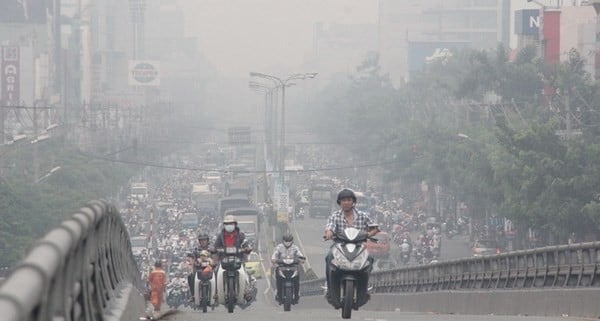 Ô nhiễm môi trường không khí gây ảnh hưởng đến sức khỏe người dân.