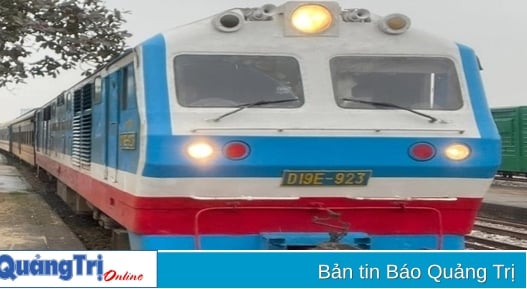 クアンチ省は、省合併後の公務員の移動ニーズを満たすため、南北を結ぶ列車のスケジュールを調整することを提案している。