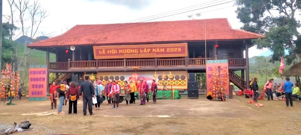 Ngôi nhà sàn văn hoá cộng đồng tại thôn Lập Thắng.