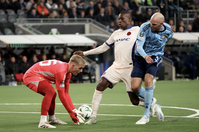 Chelsea thắng đậm Djurgarden, sẵn sàng đua vô địch Conference League- Ảnh 3.