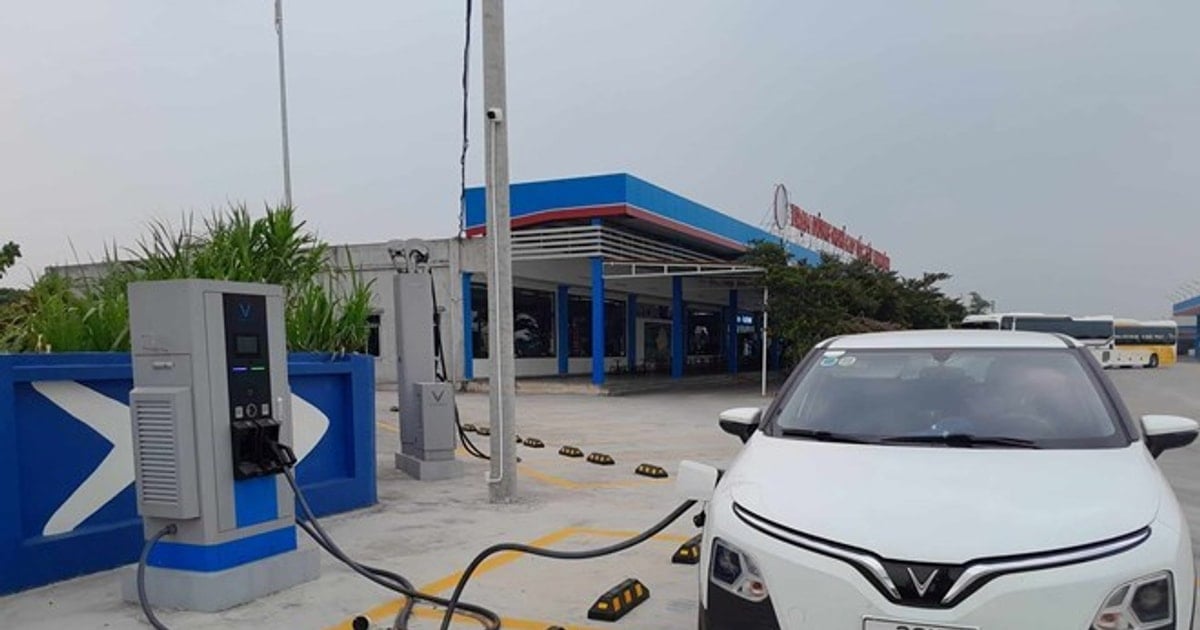 Sạc đầy pin cho ôtô điện có phải là thói quen tốt?
