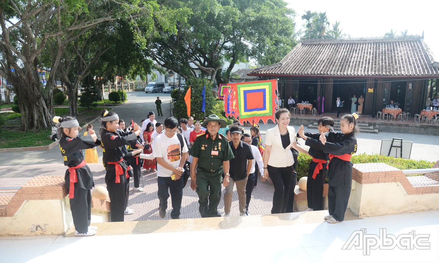 Để các di tích lịch sử - văn hóa là "bệ phóng" cho phát triển du lịch