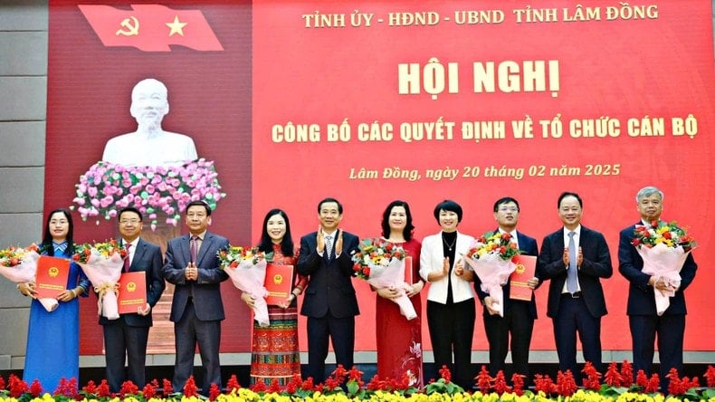 Lam Dong រៀបចំ និងសម្រួលបរិក្ខារ ដើម្បីធានាបាននូវប្រតិបត្តិការប្រកបដោយប្រសិទ្ធភាព និងប្រសិទ្ធភាព រូបថត ២