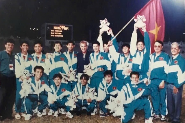 Trần Minh Chiến: Bàn thắng vàng lịch sử- Ảnh 1.