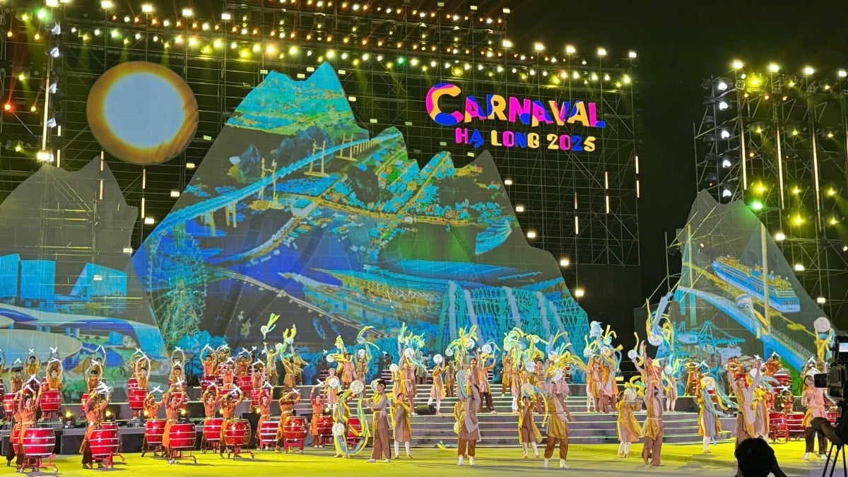 carnaval ha long 2025 Dem hoi cua di san, sac mau va toa sang hinh anh 2