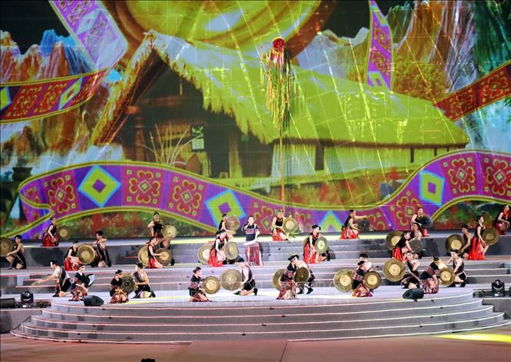Carnaval Hạ Long - Ảnh 2.