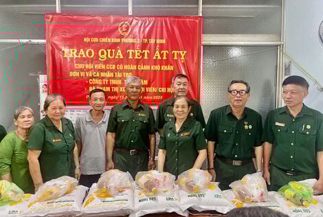 Nữ cựu chiến binh viết tiếp câu chuyện thời bình