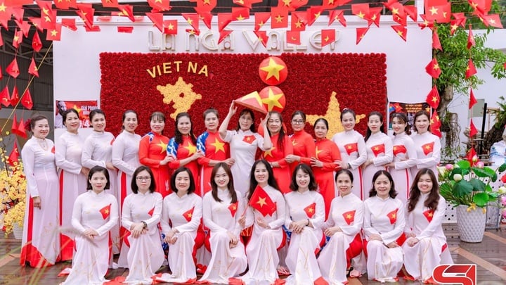 Nhộn nhịp Khu du lịch quốc gia Mộc Châu