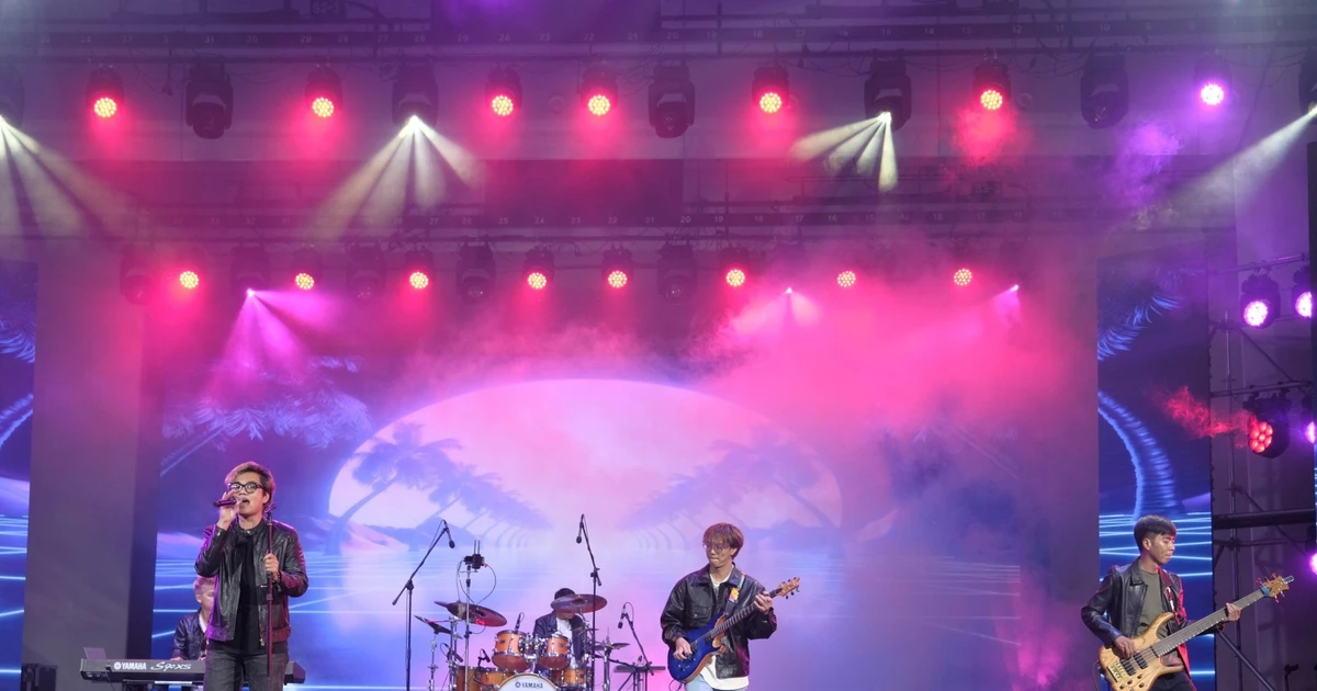 ST Son Thach, Trong Hieu, Ai Phuong will perform with famous Korean stars
