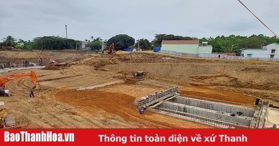 Gấp rút xây dựng Trạm bơm Hoằng Khánh phục vụ sản xuất và dân sinh
