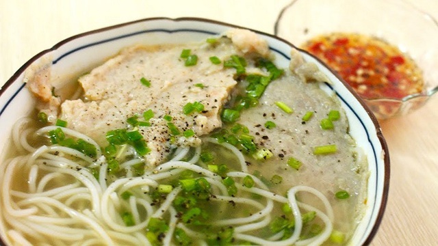 Loạt món ngon đặc sản nhất định phải thử khi đi du lịch Phú Quốc dịp nghỉ lễ chỉ vài chục nghìn - Ảnh 3.