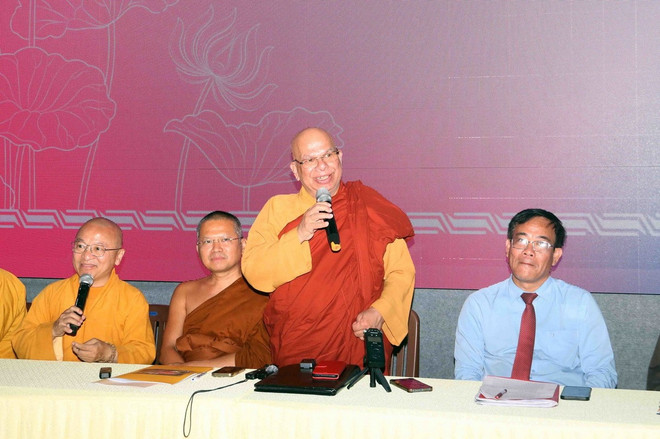 hop-bao-vesak-1.jpg