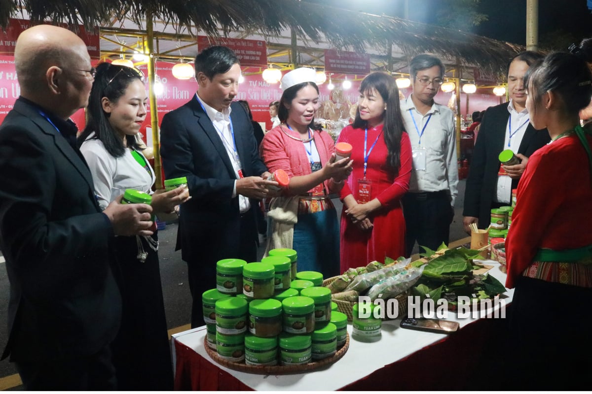 Khai thác lợi thế, nắm bắt cơ hội phát triển