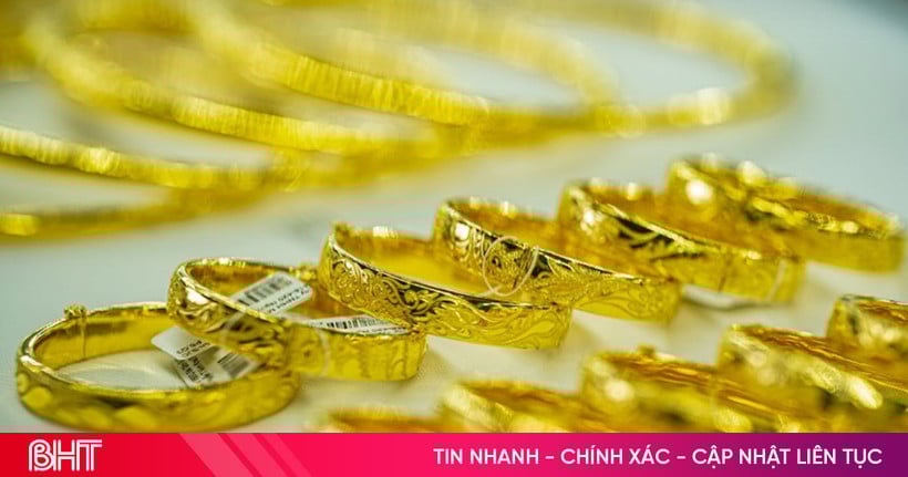 Giá vàng hôm nay 2/5/2025: Dự báo tăng khi Fed khả năng hạ lãi suất?