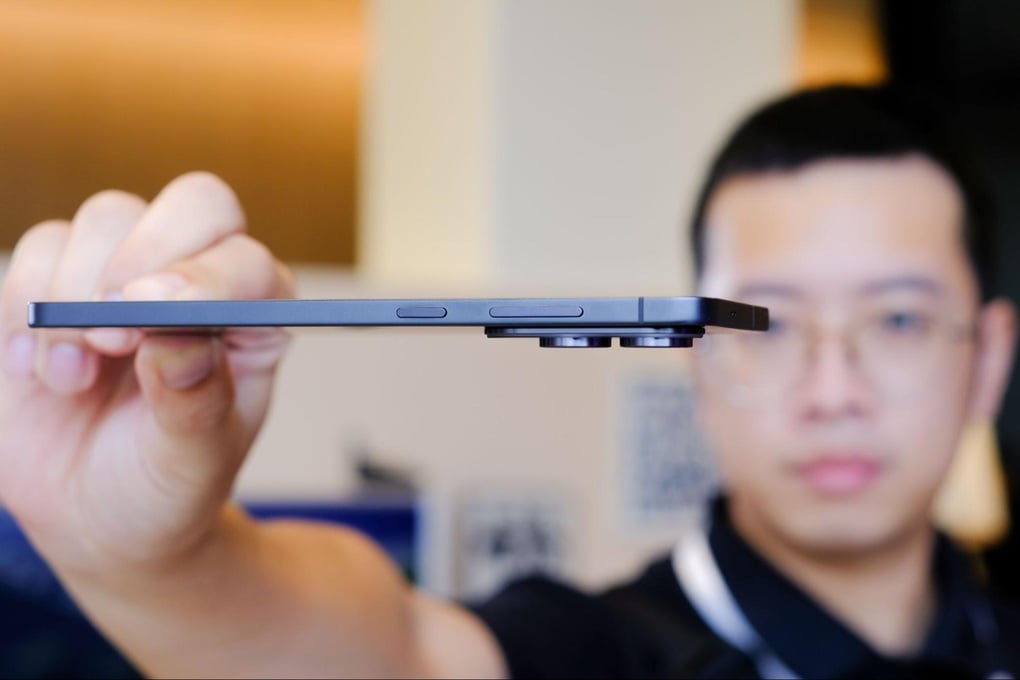 Galaxy S25 Edge sở hữu thời lượng pin ấn tượng dù chỉ mỏng 5,8mm - 1
