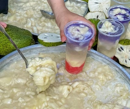 Đồ uống thanh nhiệt siêu hót được làm từ một loại quả chính vụ ngày hè bán đầy chợ Việt, chỉ từ 30.000 đồng/ly- Ảnh 3.