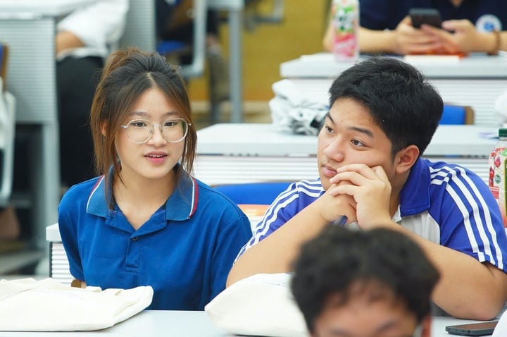 Không giỏi Toán nên chọn học ngành nào dễ xin việc trong tương lai?