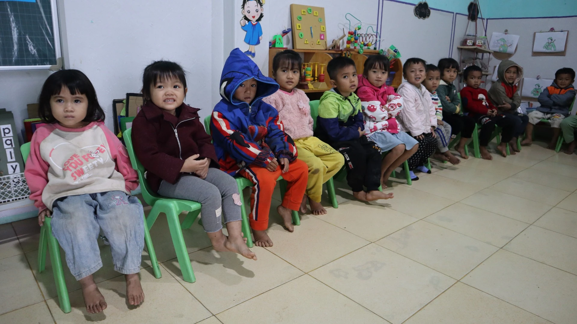[Ảnh] Rẽ sóng đi… gieo chữ nơi ốc đảo ảnh 3
