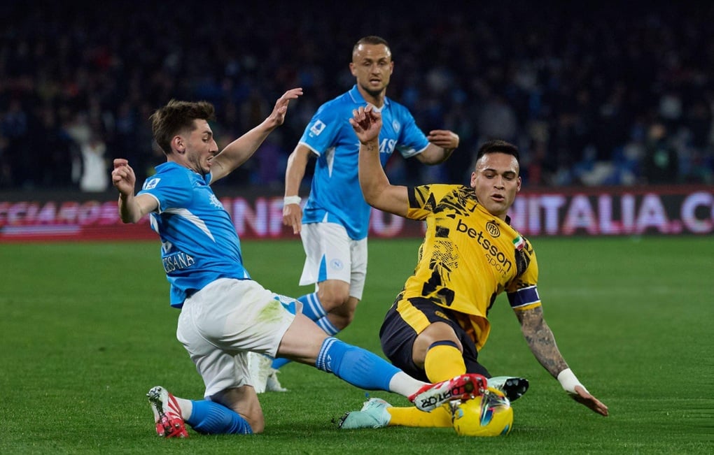 Escenario especial en la Serie A: Napoli e Inter disputan el play-off por la Copa de Plata - 1