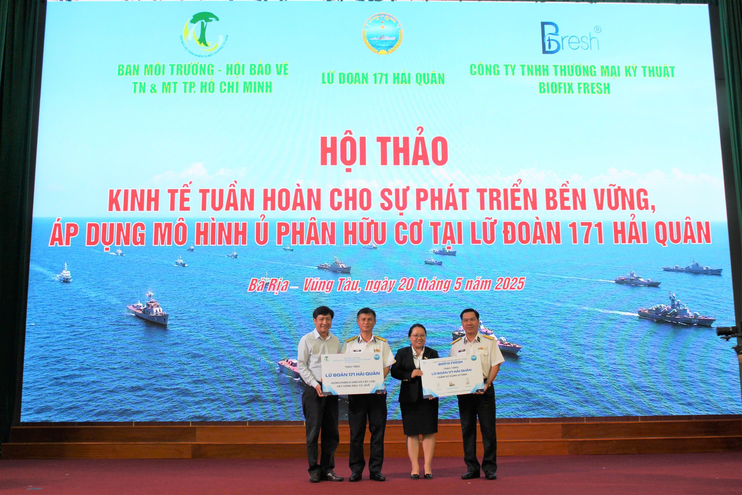 Ho Chi Minh City Association for Conservation of Nature and Environment and Biofix Fresh Technical Trading Company Limited donated biofertilizers and vegetable, root and fruit seeds to the Brigade.