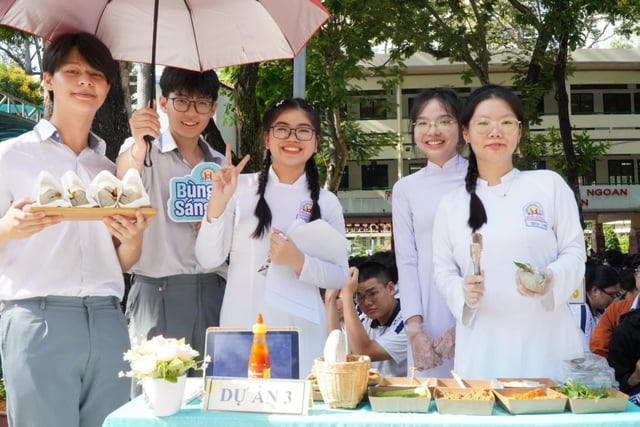 Độc đáo học sinh gọi vốn với bánh mì chay, tiệm sửa máy tính lưu động với chi phí...500.000 đồng - Ảnh 3.