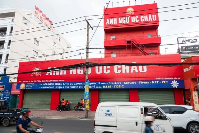 Học viên đóng hơn 16 tỉ cho Úc Châu, trung tâm tiếng Anh khác dạy miễn phí - Ảnh 2.