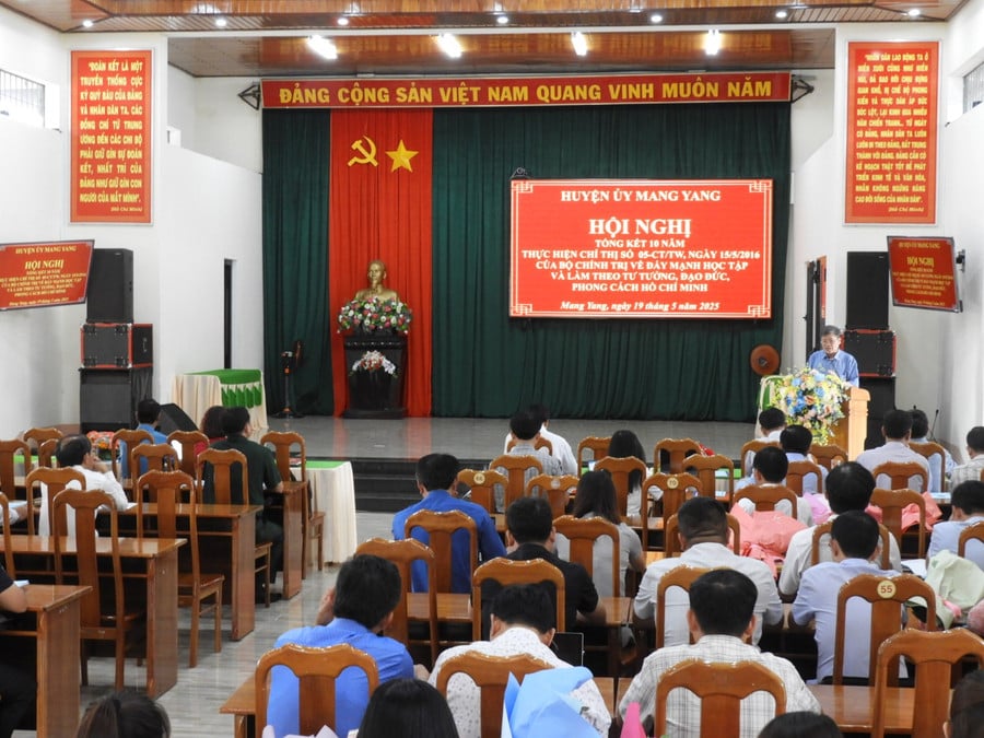 quang-canh-hoi-nghi-anh-thanh-nhat-dscn4061.jpg