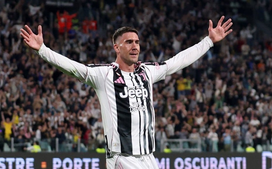 Juventus ហាម Vlahovic ១