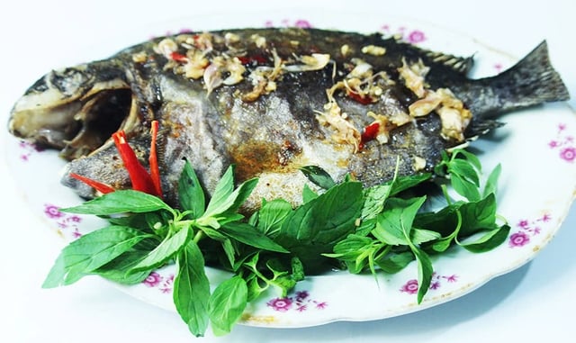 Món ngon Bình Định: Cá dìa nướng mọi - Ảnh 4.