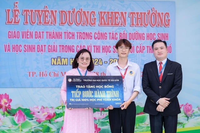 Chắp cánh ước mơ với học bổng tiếp bước hành trình tại SIU - Ảnh 2.