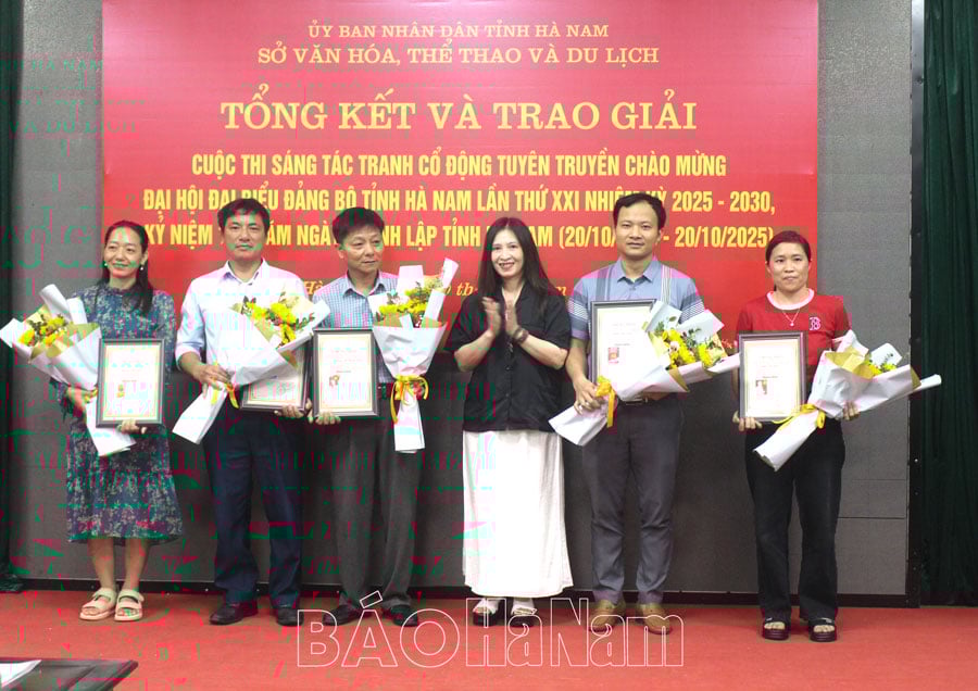 Tổng kết và trao giải Cuộc thi sáng tác tranh cổ động tuyên truyền Đại hội Đảng bộ tỉnh lần thứ XXI và 135 năm Ngày thành lập tỉnh Hà Nam