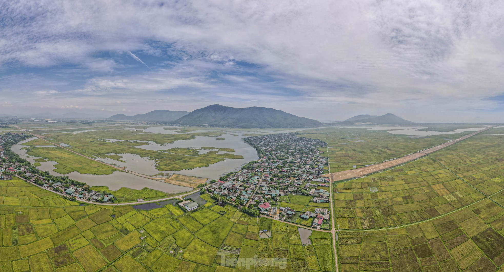 Lý do dự án đường nghìn tỷ ở Hà Tĩnh thi công 'nhảy cóc' ảnh 2