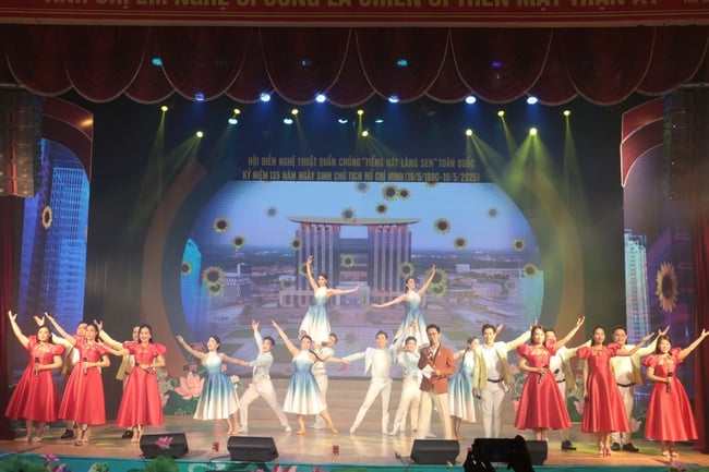 Vang vọng những lời ca dâng Bác - Ảnh 3.