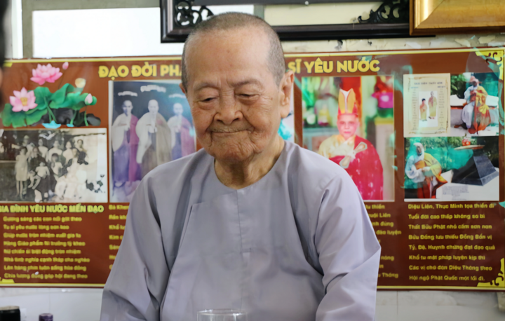 Venerable Dieu Thong at the age of 94.