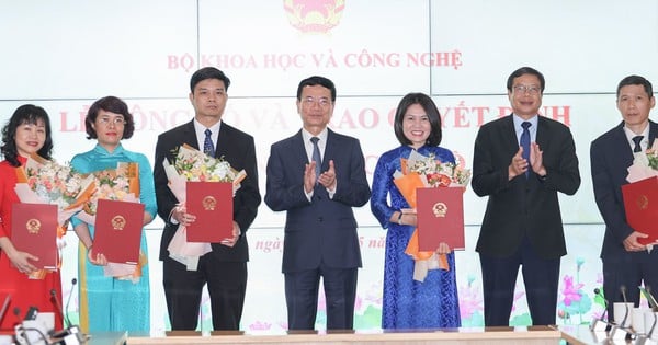 Ministry of Science and Technology appoints leaders at 5 affiliated units