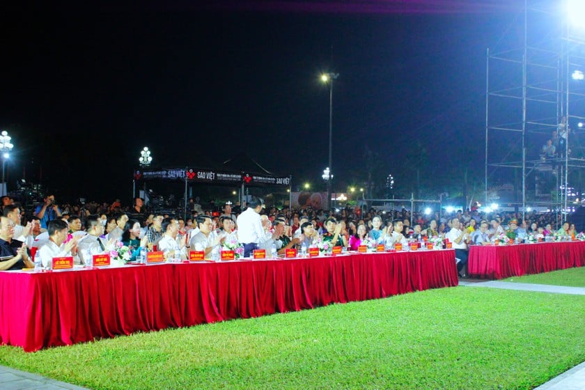Quang cảnh buổi lễ. Ảnh: Thiên Ý