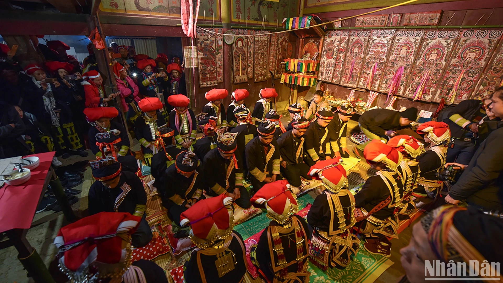 [ภาพ] พิธีบรรลุนิติภาวะของ Red Dao ที่เมืองต้าฟิน - ตำนานในเมฆ ภาพที่ 8